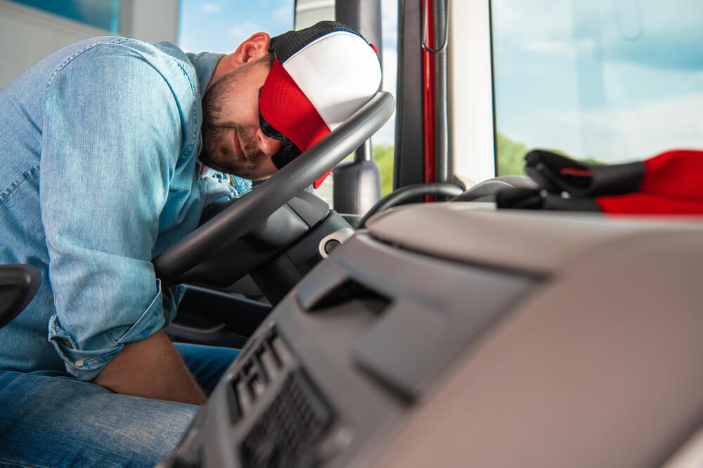 Truck Driver Fatigue Causes Problems | Finkelstein & Partners, LLP